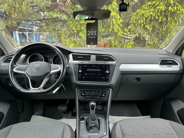 Volkswagen Tiguan II Рестайлинг с пробегом 2021 года, цена 3 449 000 рублей, 74262 км, внедорожник, Автокод Объявления