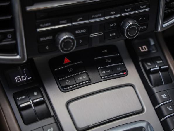 Porsche Cayenne II (958) с пробегом 2010 года, цена 2 749 000 рублей, 101885 км, внедорожник, Автокод Объявления