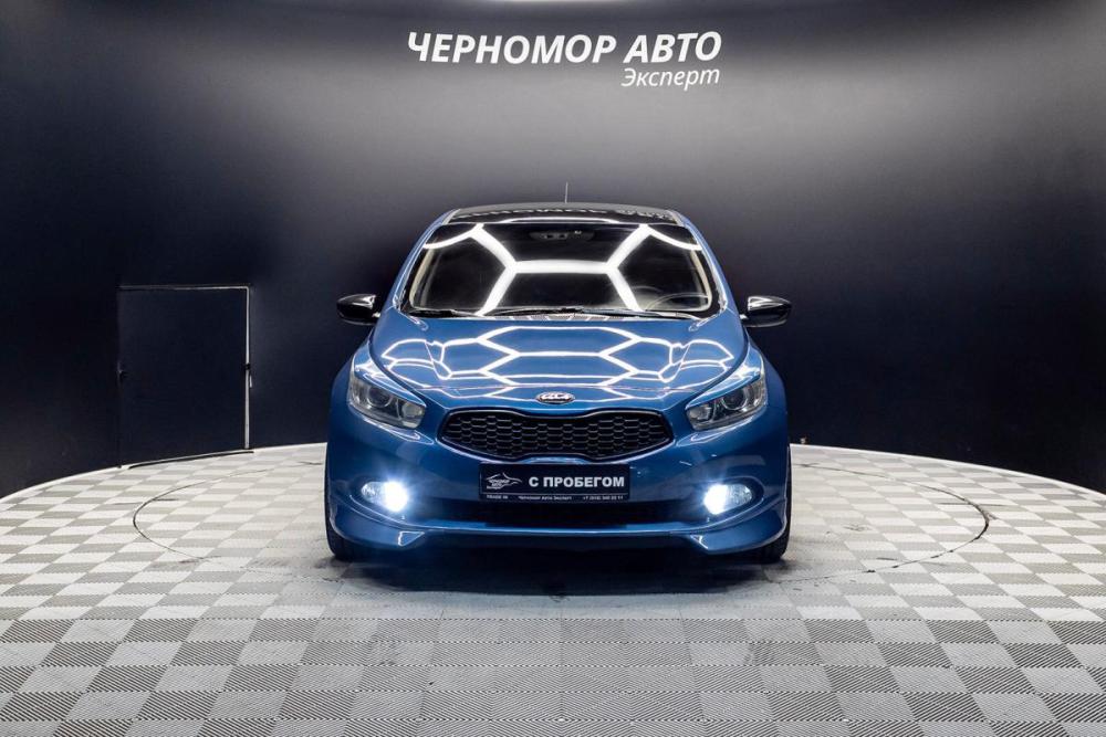 Kia Ceed II Крым  - изображение 8