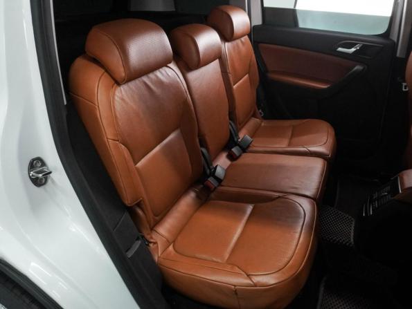 Skoda Yeti I Рестайлинг с пробегом 2015 года, цена 1 344 000 рублей, 142160 км, внедорожник, Автокод Объявления