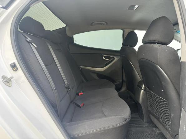 Hyundai Elantra V (MD) Рестайлинг с пробегом 2015 года, цена 1 208 000 рублей, 182169 км, седан, Автокод Объявления