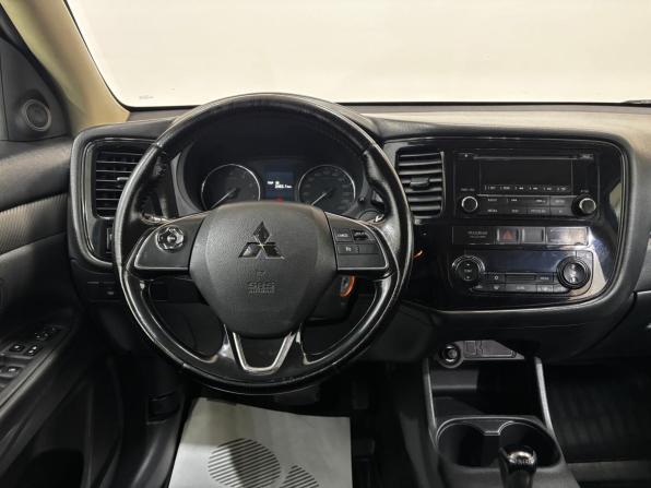 Mitsubishi Outlander III Рестайлинг 2 с пробегом 2015 года, цена 1 595 000 рублей, 182216 км, внедорожник, Автокод Объявления