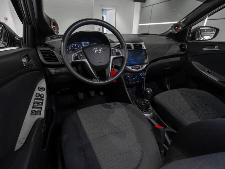 Hyundai Solaris I Рестайлинг Москва  - изображение 7