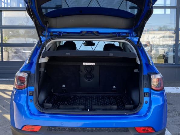 Jeep Compass II с пробегом 2019 года, цена 2 399 000 рублей, 92863 км, внедорожник, Автокод Объявления