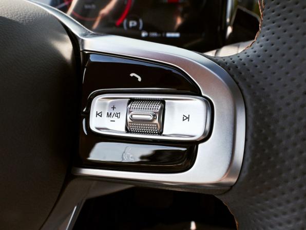 GAC GS8 II с пробегом 2023 года, цена 3 295 000 рублей, 40000 км, внедорожник, Автокод Объявления