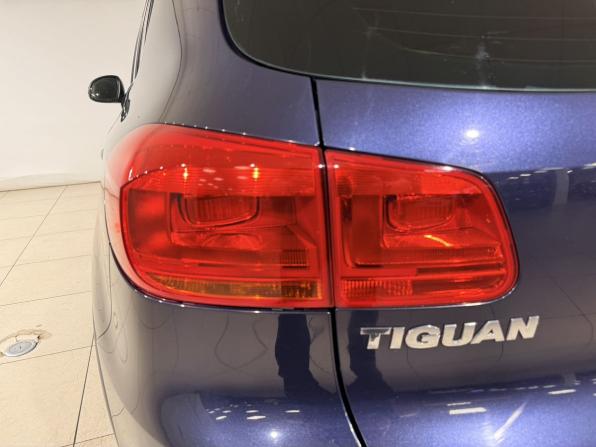 Volkswagen Tiguan I Рестайлинг с пробегом 2011 года, цена 1 290 000 рублей, 250000 км, внедорожник, Автокод Объявления