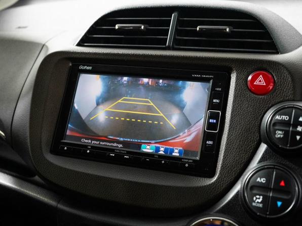 Honda Fit Shuttle I с пробегом 2012 года, цена 900 000 рублей, 193553 км, универсал, Автокод Объявления