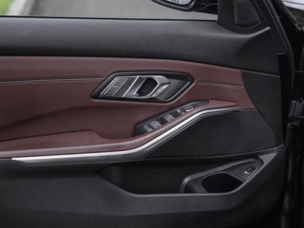 BMW 3 серии VII (G2x) с пробегом 2021 года, цена 4 099 000 рублей, 73659 км, седан, Автокод Объявления