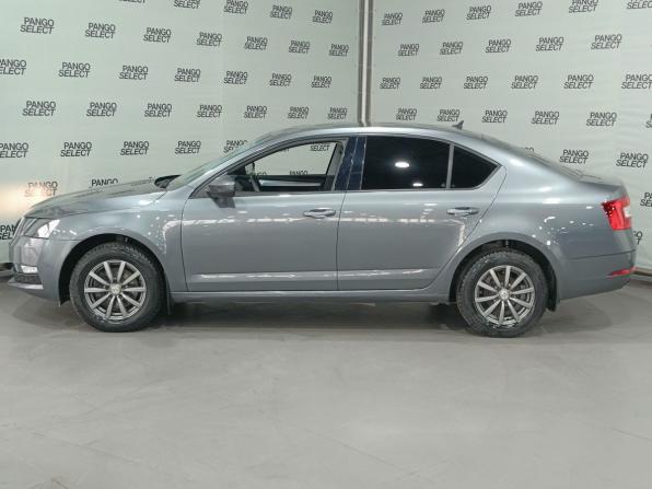 Skoda Octavia III (A7) Рестайлинг с пробегом 2018 года, цена 1 575 000 рублей, 118000 км, лифтбек, Автокод Объявления