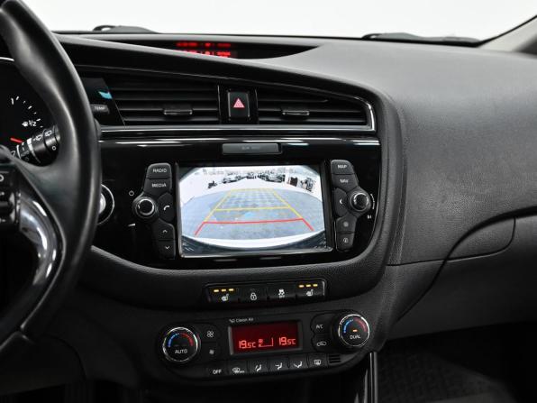 Kia Ceed II Рестайлинг с пробегом 2016 года, цена 1 399 000 рублей, 194000 км, универсал, Автокод Объявления