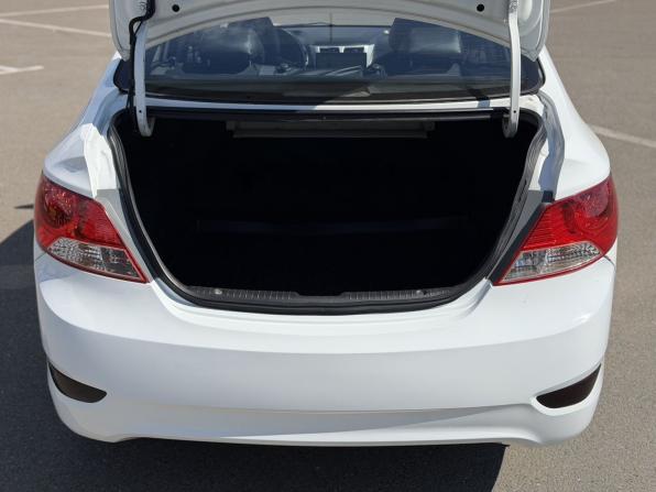 Hyundai Solaris I с пробегом 2014 года, цена 670 000 рублей, 230050 км, седан, Автокод Объявления