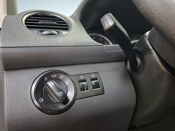 Volkswagen Caddy III Рестайлинг с пробегом 2010 года, цена 625 000 рублей, 183538 км, фургон, Автокод Объявления