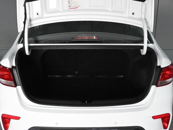 Kia Rio IV с пробегом 2017 года, цена 1 379 000 рублей, 114542 км, седан, Автокод Объявления