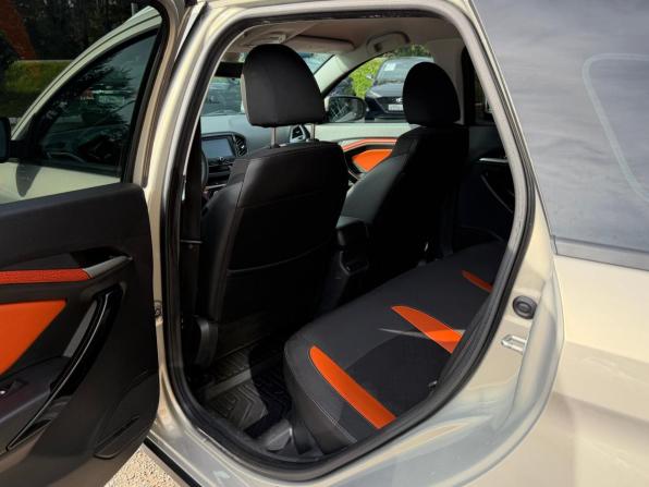 Lada (ВАЗ) Vesta I с пробегом 2019 года, цена 1 049 000 рублей, 125220 км, универсал, Автокод Объявления