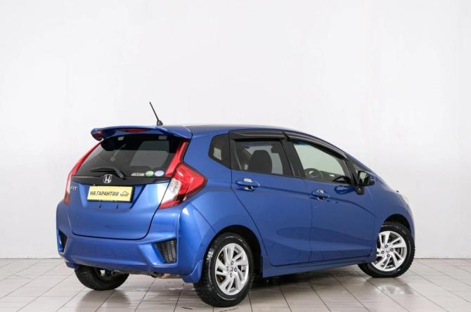 Honda Fit III с пробегом 2015 года, цена 999 000 рублей, 84000 км, хэтчбек, Автокод Объявления
