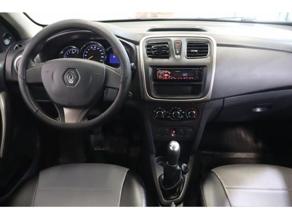 Renault Logan II с пробегом 2016 года, цена 706 000 рублей, 91779 км, седан, Автокод Объявления