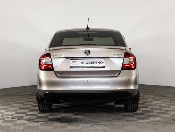 Skoda Rapid I Рестайлинг с пробегом 2018 года, цена 1 599 000 рублей, 69046 км, лифтбек, Автокод Объявления