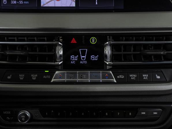 BMW 1 серии III (F40) с пробегом 2020 года, цена 2 349 000 рублей, 112210 км, хэтчбек, Автокод Объявления