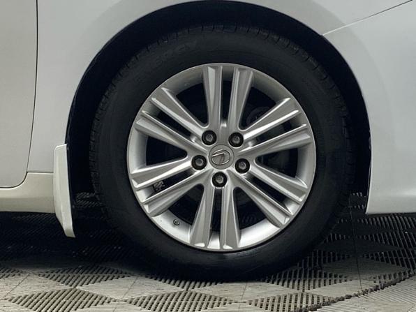 Lexus ES VI с пробегом 2013 года, цена 1 879 000 рублей, 164571 км, седан, Автокод Объявления