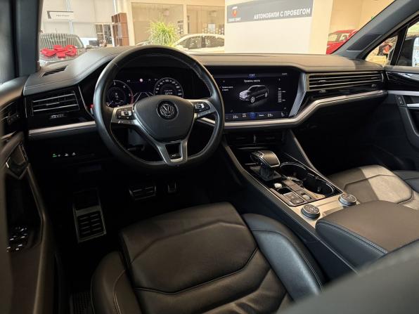 Volkswagen Touareg III с пробегом 2019 года, цена 4 920 000 рублей, 156939 км, внедорожник, Автокод Объявления