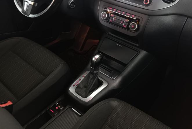 Volkswagen Tiguan I Рестайлинг с пробегом 2011 года, цена 1 280 000 рублей, 208333 км, внедорожник, Автокод Объявления