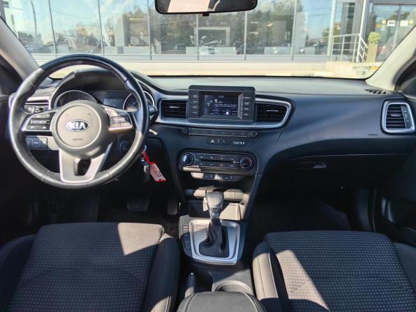 Kia Ceed III с пробегом 2018 года, цена 1 599 000 рублей, 70650 км, хэтчбек, Автокод Объявления