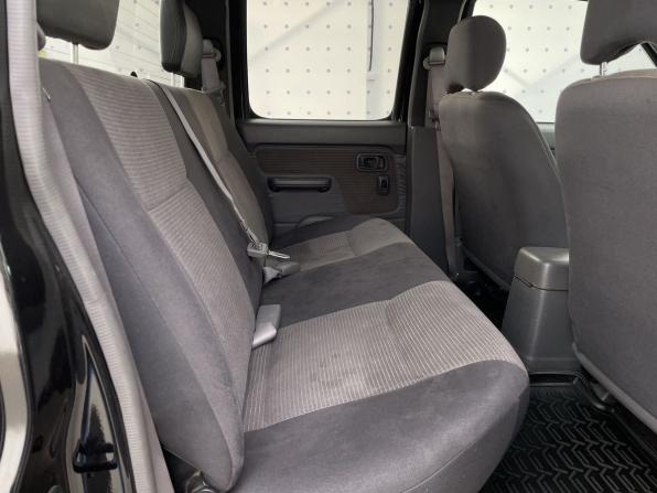 Nissan NP300 с пробегом 2013 года, цена 1 450 000 рублей, 99171 км, offers.body_type.unknown, Автокод Объявления