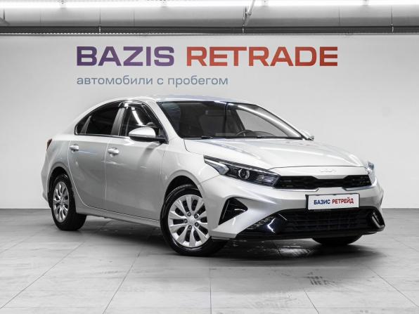 Kia Cerato IV с пробегом 2022 года, цена 2 150 000 рублей, 45594 км, седан, Автокод Объявления