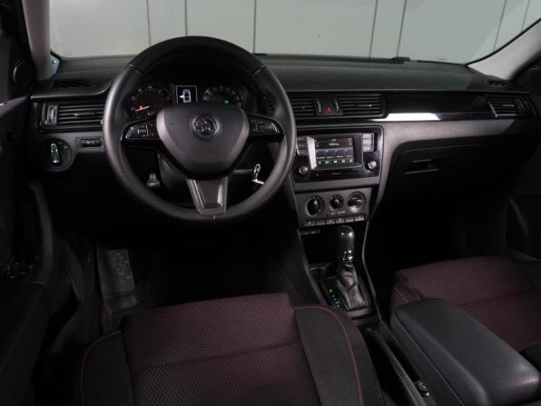 Skoda Rapid I с пробегом 2015 года, цена 1 119 000 рублей, 186265 км, лифтбек, Автокод Объявления