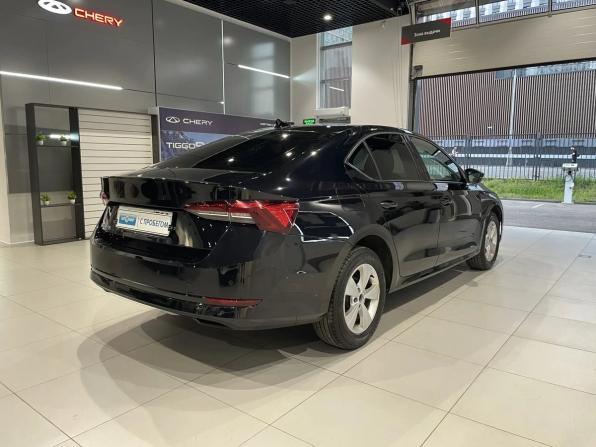 Skoda Octavia IV (A8) с пробегом 2020 года, цена 1 900 000 рублей, 103812 км, лифтбек, Автокод Объявления