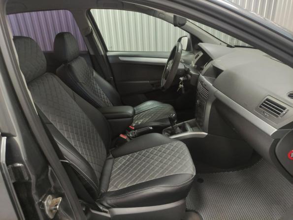Opel Astra H Рестайлинг с пробегом 2011 года, цена 555 000 рублей, 183660 км, хэтчбек, Автокод Объявления