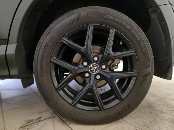 Toyota RAV4 IV (XA40) Рестайлинг с пробегом 2019 года, цена 2 489 000 рублей, 238072 км, внедорожник, Автокод Объявления