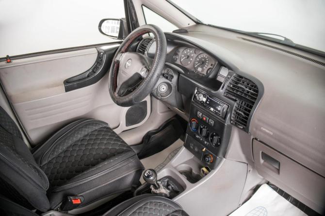 Opel Zafira A Рестайлинг с пробегом 2004 года, цена 529 000 рублей, 283000 км, компактвэн, Автокод Объявления