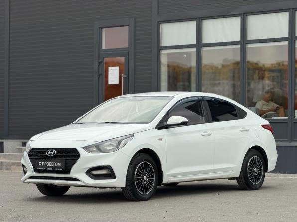 Hyundai Solaris II с пробегом 2019 года, цена 780 000 рублей, 350200 км, седан, Автокод Объявления