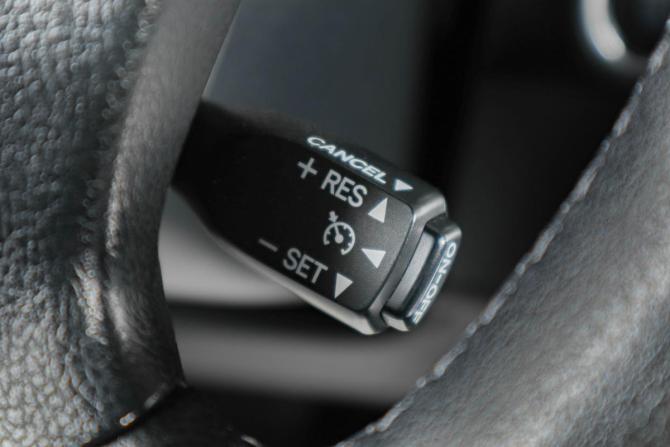 Toyota Camry VII (XV50) с пробегом 2013 года, цена 1 649 000 рублей, 336658 км, седан, Автокод Объявления