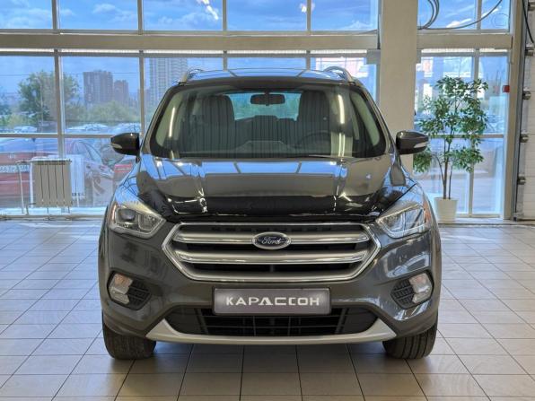 Ford Kuga II Рестайлинг с пробегом 2017 года, цена 1 560 000 рублей, 134000 км, внедорожник, Автокод Объявления