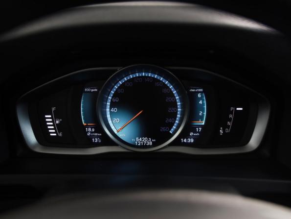Volvo S60 II Рестайлинг с пробегом 2014 года, цена 1 619 000 рублей, 121737 км, седан, Автокод Объявления
