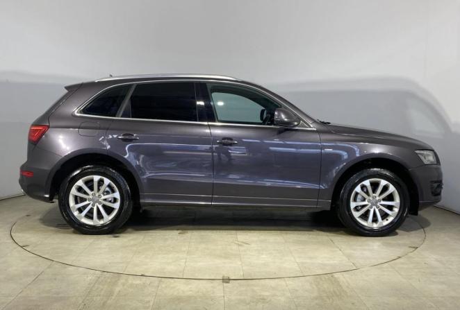 Audi Q5 I (8R) с пробегом 2010 года, цена 1 385 000 рублей, 198747 км, внедорожник, Автокод Объявления