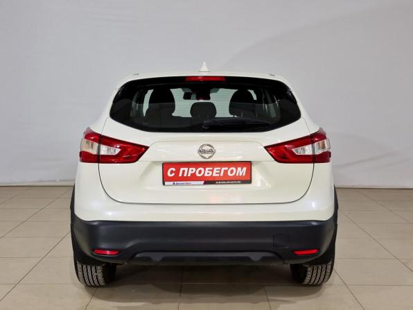 Nissan Qashqai II с пробегом 2017 года, цена 1 595 000 рублей, 180425 км, внедорожник, Автокод Объявления