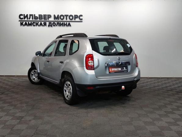 Renault Duster I с пробегом 2013 года, цена 825 000 рублей, 130500 км, внедорожник, Автокод Объявления