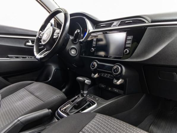 Kia Rio IV Рестайлинг с пробегом 2020 года, цена 1 548 000 рублей, 138624 км, хэтчбек, Автокод Объявления
