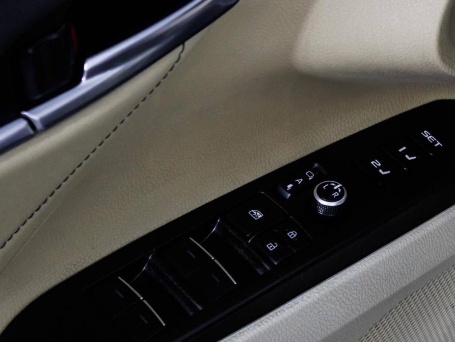 Toyota Camry VIII (XV70) Рестайлинг Москва  - изображение 15