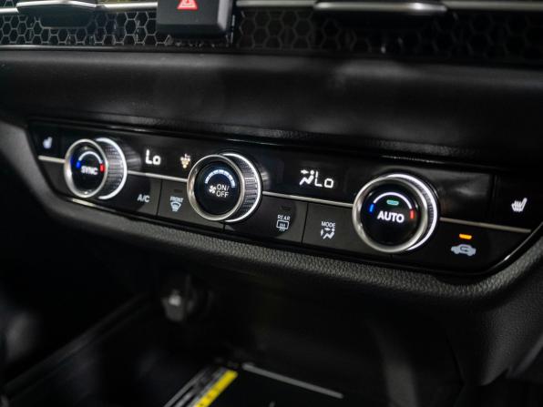 Honda ZR-V с пробегом 2023 года, цена 2 499 500 рублей, 47374 км, внедорожник, Автокод Объявления