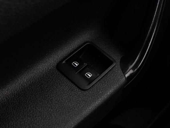 Volkswagen Caddy III Рестайлинг с пробегом 2012 года, цена 519 000 рублей, 294406 км, компактвэн, Автокод Объявления