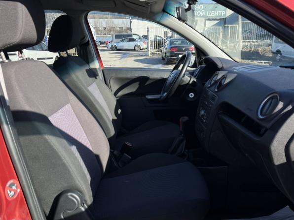 Ford Fusion I Рестайлинг с пробегом 2008 года, цена 319 000 рублей, 242000 км, хэтчбек, Автокод Объявления