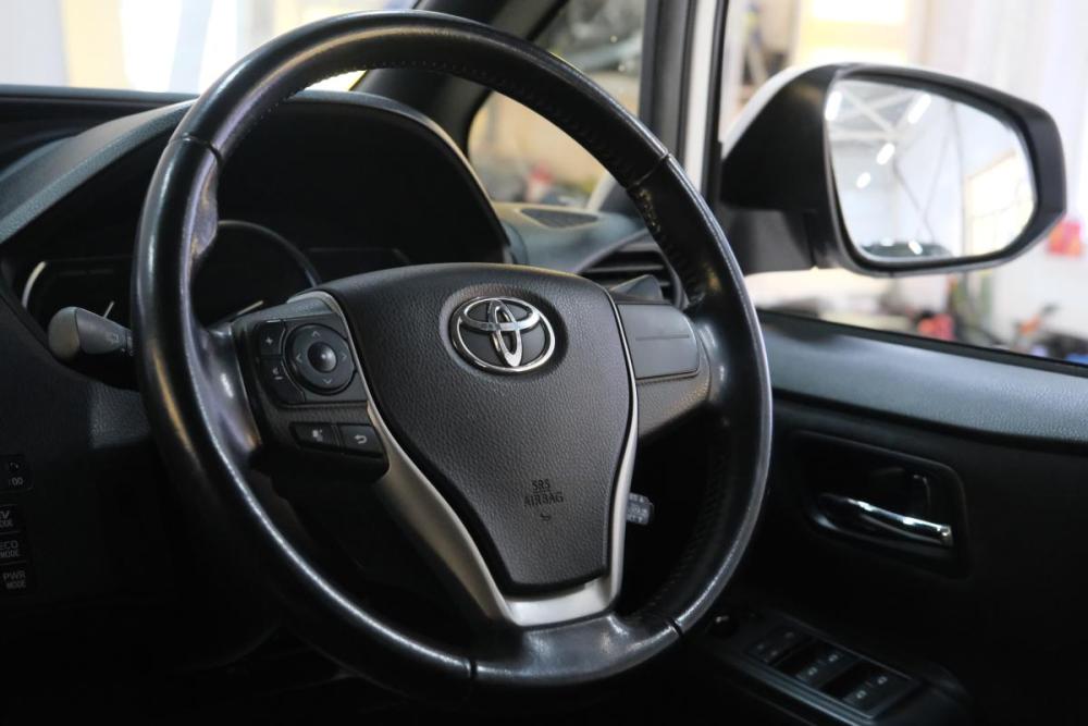 Toyota Voxy III (R80) Омск  - изображение 13