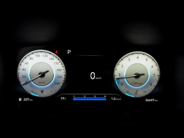 Hyundai Santa Fe IV Рестайлинг с пробегом 2022 года, цена 4 200 000 рублей, 36618 км, внедорожник, Автокод Объявления