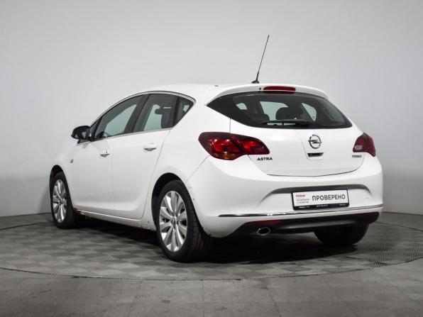 Opel Astra J Рестайлинг с пробегом 2014 года, цена 789 000 рублей, 159000 км, хэтчбек, Автокод Объявления