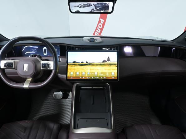 Avatr 11 I с пробегом 2023 года, цена 5 930 000 рублей, 13600 км, внедорожник, Автокод Объявления