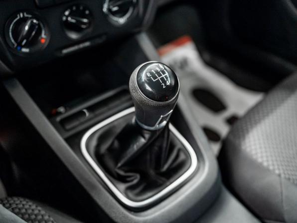 Volkswagen Jetta VI Рестайлинг с пробегом 2014 года, цена 897 000 рублей, 145000 км, седан, Автокод Объявления